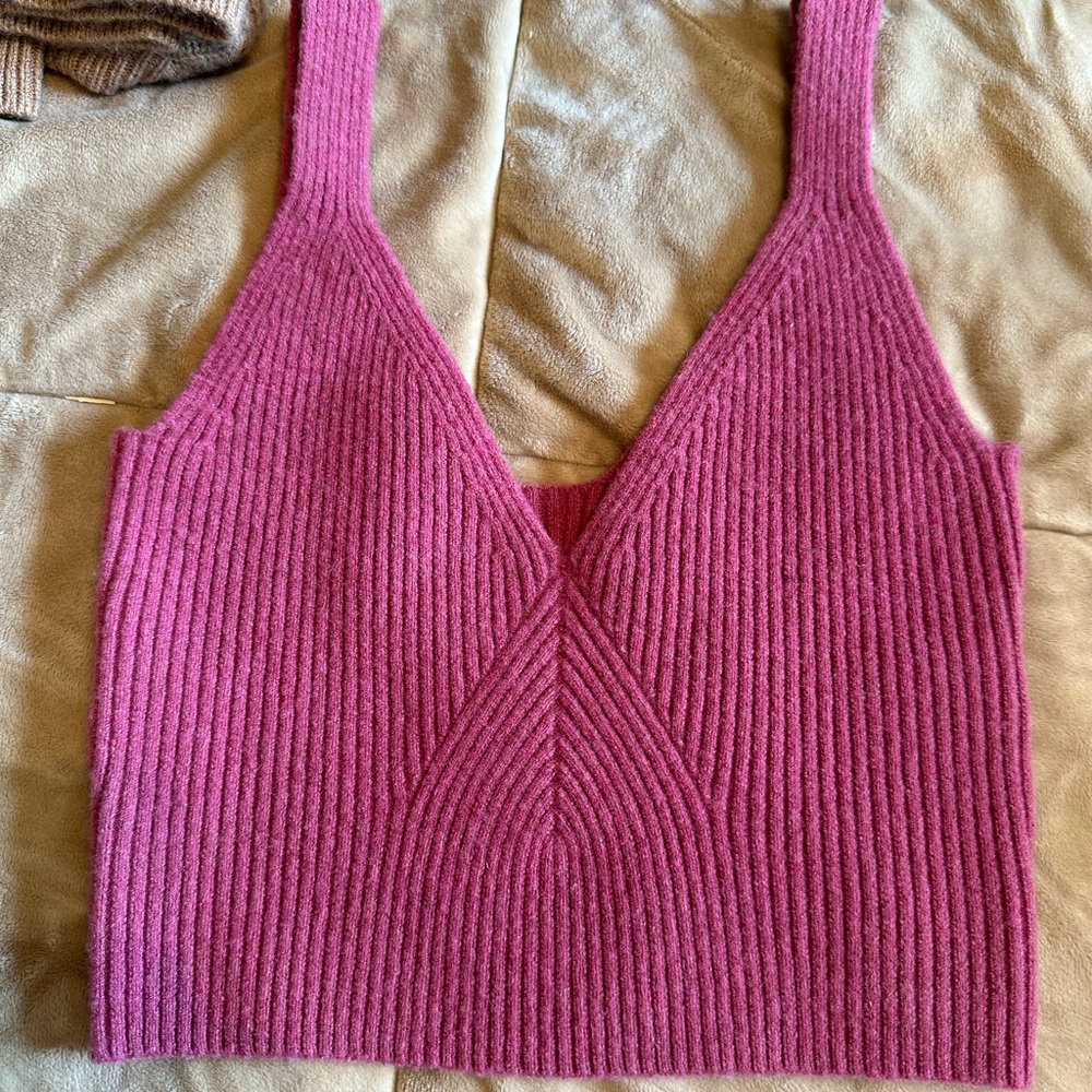 J. Crew Ribbed V‑Neck Knit Tank in Berry Pink